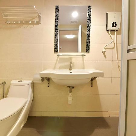 Grand Ct Hotel Malacca Bagian luar foto