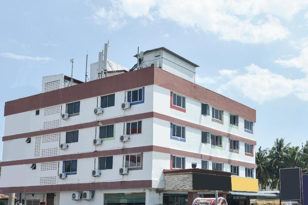 Grand Ct Hotel Malacca Bagian luar foto