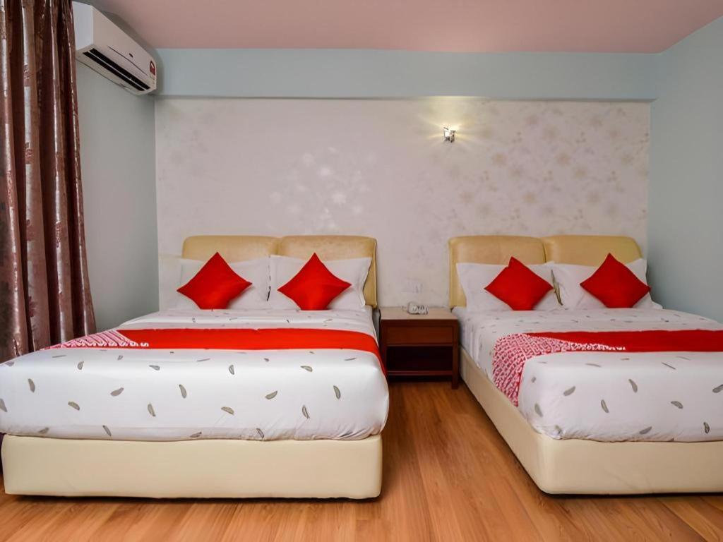 Grand Ct Hotel Malacca Bagian luar foto