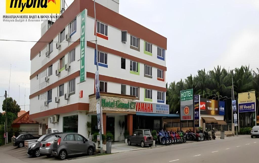 Grand Ct Hotel Malacca Bagian luar foto