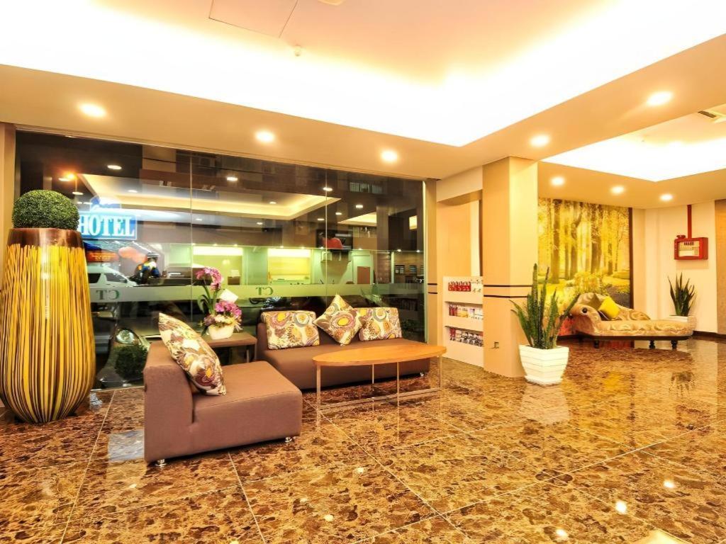 Grand Ct Hotel Malacca Bagian luar foto