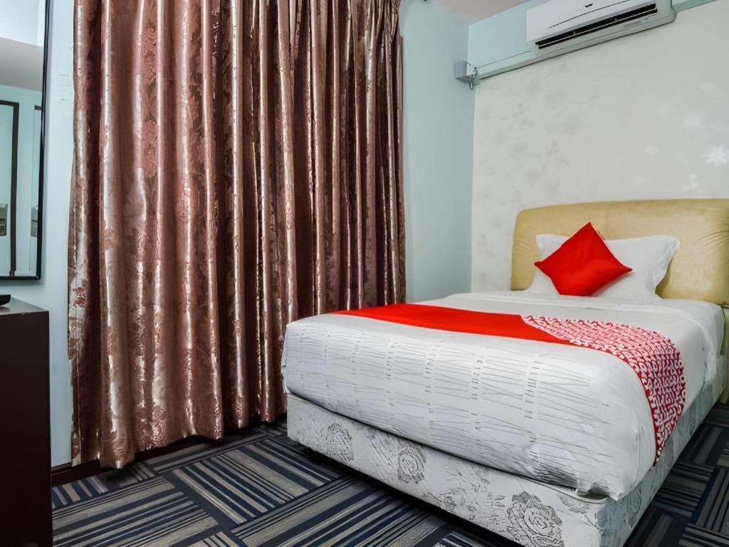 Grand Ct Hotel Malacca Bagian luar foto