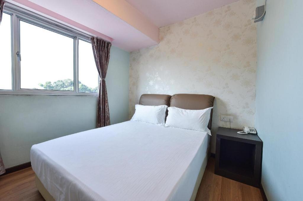 Grand Ct Hotel Malacca Bagian luar foto