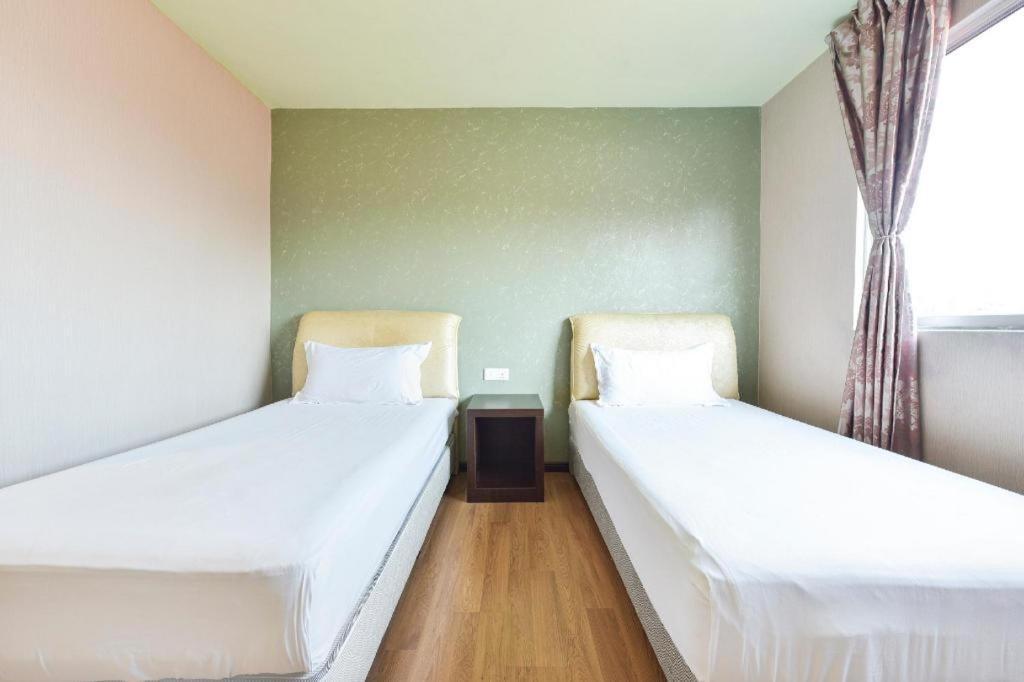 Grand Ct Hotel Malacca Bagian luar foto