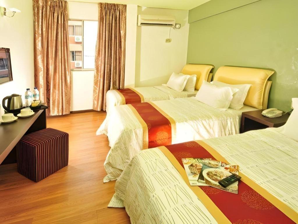Grand Ct Hotel Malacca Bagian luar foto